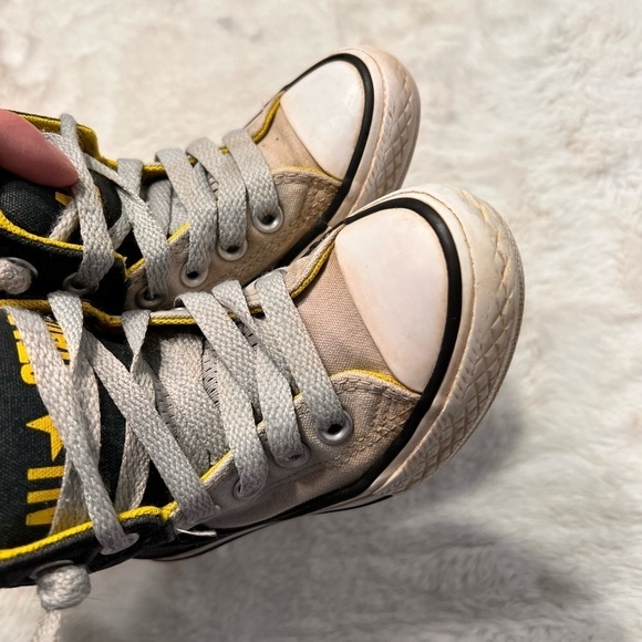 Converse all star high top sneakers toddler size 12 - Picture 9 of 9